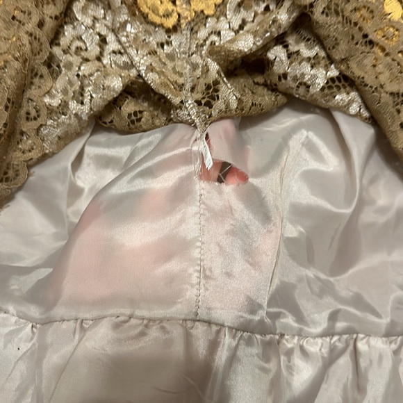 Rinascimento Yellow, Beige and White Lace a-line dress - Picture 4 of 5